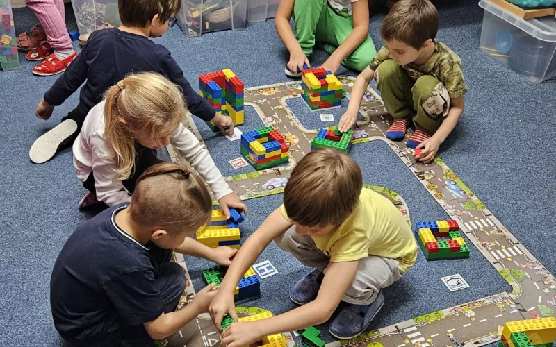 MALÁ TECHNICKÁ UNIVERZITA 