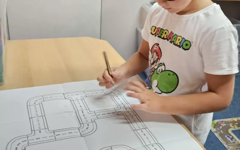 MALÁ TECHNICKÁ UNIVERZITA 