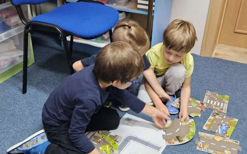 MALÁ TECHNICKÁ UNIVERZITA 