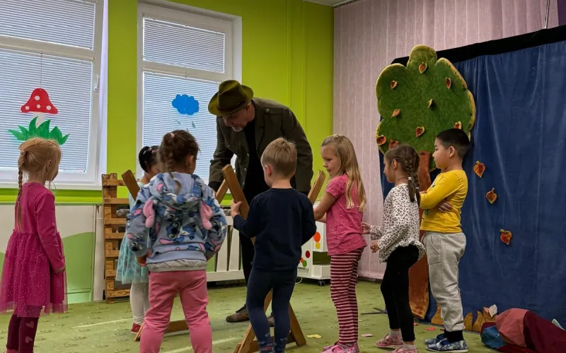 DIVADLO DĚTÍ KARLOVY VARY 