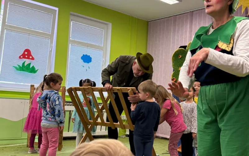 DIVADLO DĚTÍ KARLOVY VARY 